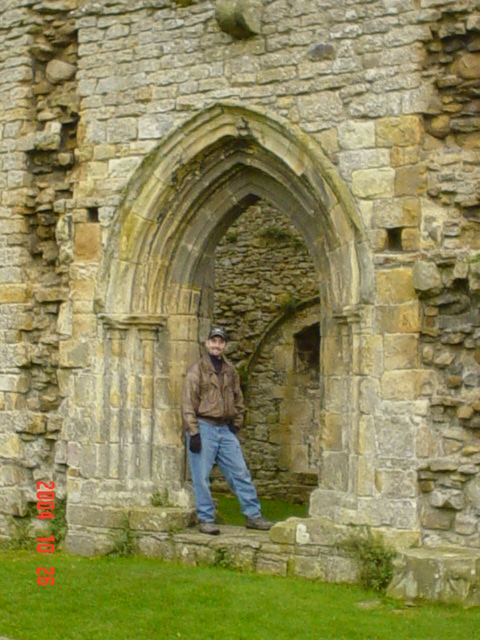Mickey at the abbey's entrance