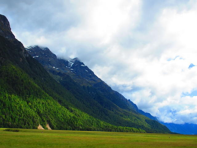 Driving to Milford Sound